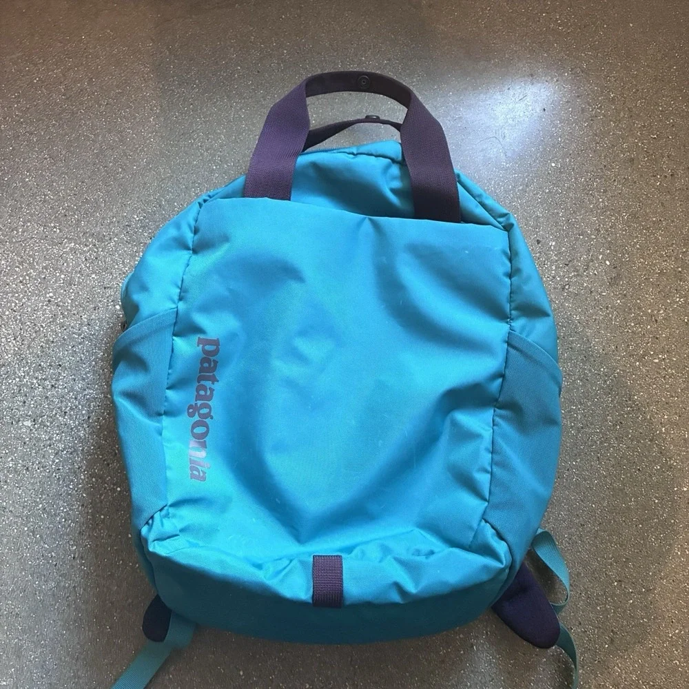 Patagonia Atom Tote BackPack 20L Convertible Tote Teal Laptop Sleeve School Hike